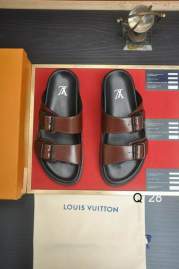 Picture of Louis Vuitton Slippers _SKULVsz38-45N1003284